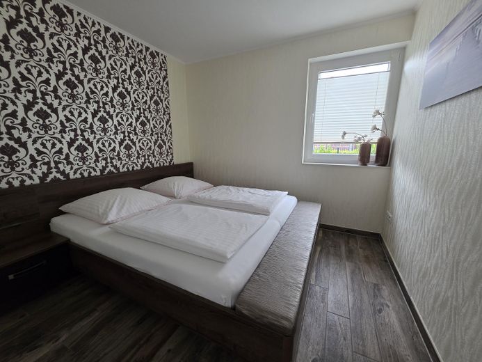 Zwei Wochenend Häuser an der Thülsfelder Talsperre – Schlafzimmer EG