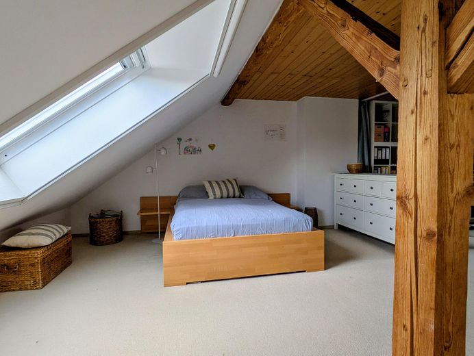 Professionally renovated mid-terrace house in an attractive location in Lilienthal-Butendiek – Schlafzimmer - DG