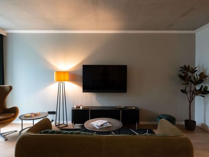 LUXURIÖSES WOHNEN IN MÖBLIERTEN APARTMENTS – Foto 1