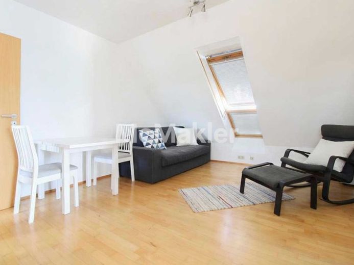 Attraktive Kapitalanlage in Wiesbaden-Biebrich – Vermietete 1,5-Zimmer-Wohnung mit TG-Stellplatz – Foto 1