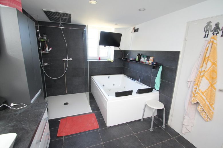 Erkelenz-OT, immobile residenziale e commerciale – Foto 17