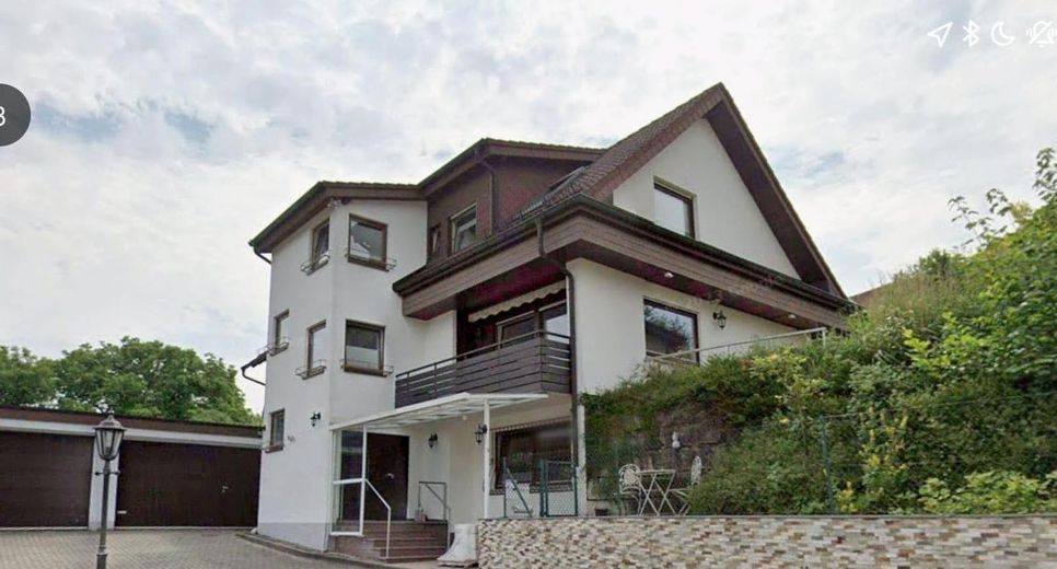 Maison intergénérationnelle/2-3 familles, indépendante – Eingangsbereich