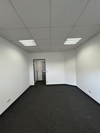 Superfici ufficio flessibili con capannone di stoccaggio e aree sociali a Gelsenkirchen-Erle – Büro EG Links - Raum 2