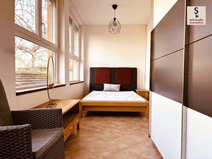 Großes Haus mit Garten: 1-3 Einheiten möglich – Zimmer 3 EG