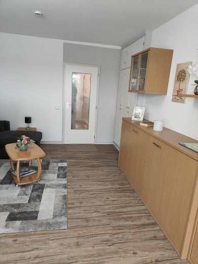 Wohnzimmer, Blick zum Flur