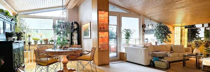 Zentrum vor der Tür - Natur vor dem Fenster! Penthouse in kleiner Einheit