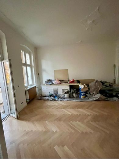 Kreuzberg'de balkonlu, aydınlık 3 odalı eski yapı dairesi | 87 m² | Ankastre mutfak – Fotoğraf 1