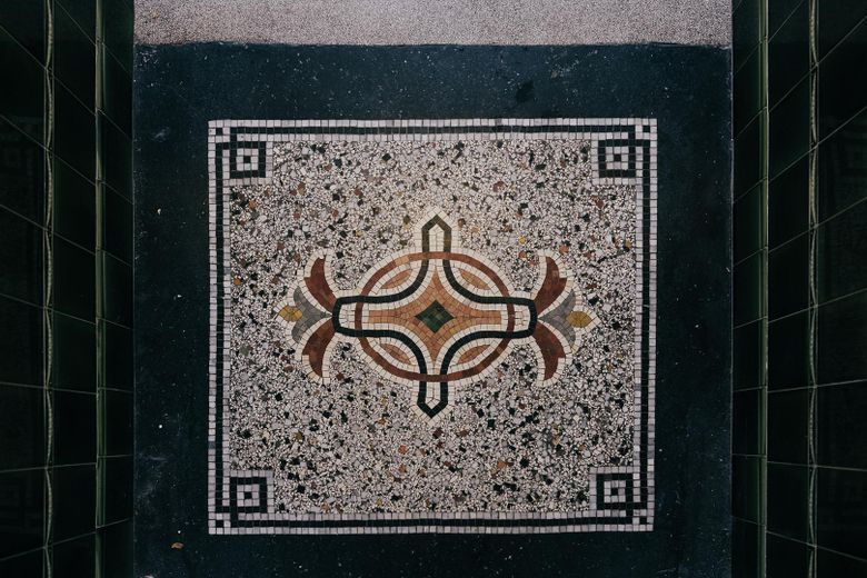 Mosaik im Treppenhaus