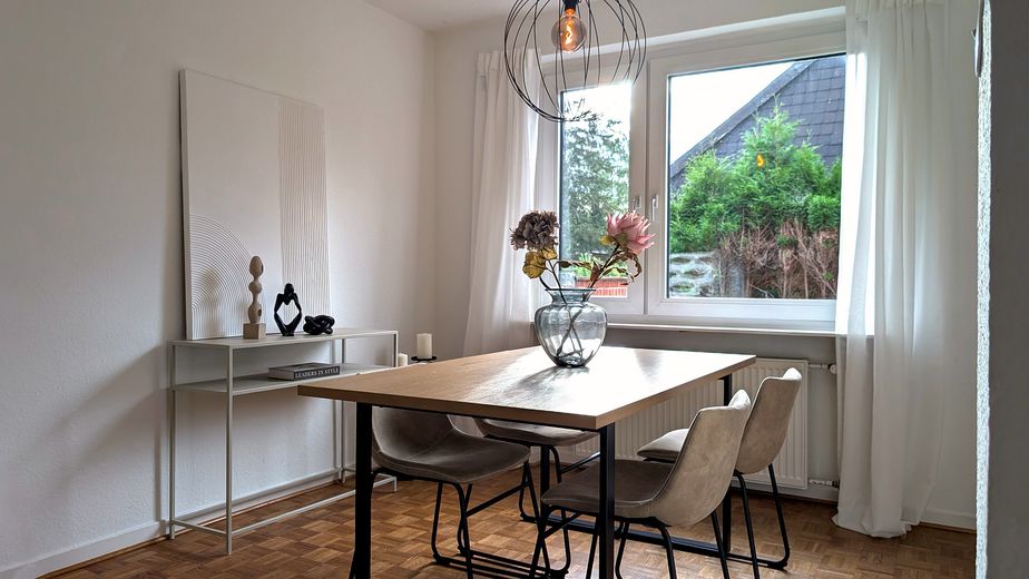 Quand le calme rencontre la proximité - Maison individuelle avec jardin à Neu Hagen - sans commission – Essbereich im Erdgeschoss