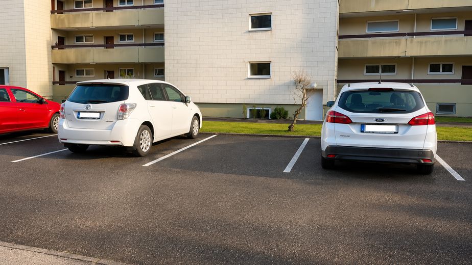 Gemütliche 1,5-Zimmer-Wohnung mit Balkon, Einbauküche & Stellplatz in Bad Teinach-Zavelstein – Stellplatz