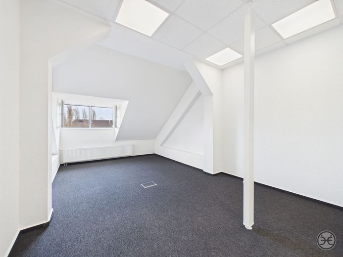 5 Einzelbüros für Co.Worker, Selbständige &amp; Co. | Kreyenbrück | Oldenburg – Eden-Ehbrecht-Immobilien_Vermietung_Einzelne-Büroräume_Kreyenbrück_020
