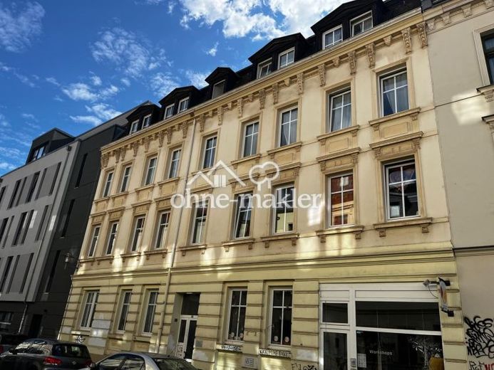 Living with a feel-good factor – attractive ground floor apartment in Leipzig-Lindenau – Foto 1