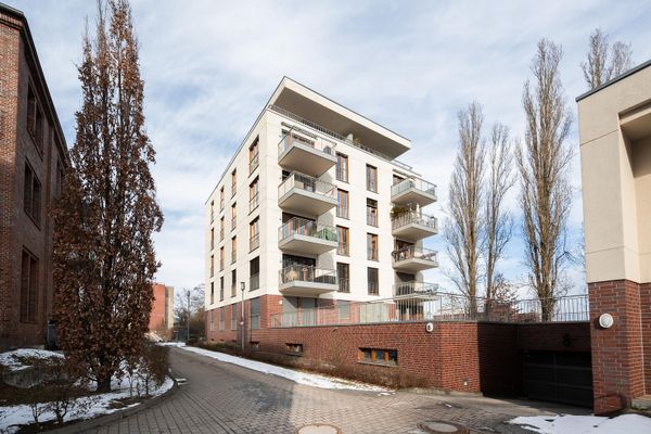 Exclusivo piso de 4,5 habitaciones con amplia terraza y vistas al agua en Berlín-Köpenick