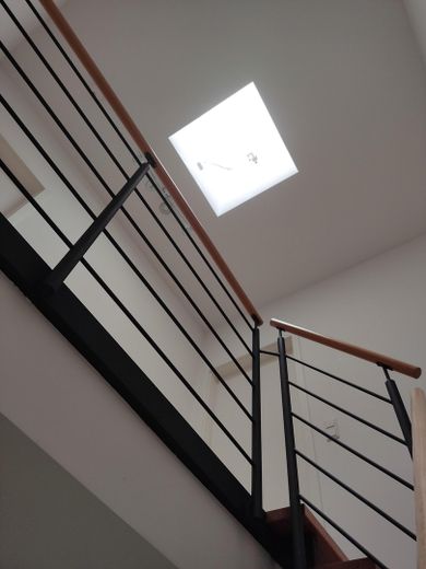 Modernes, familienfreundliches Stadthaus in Altlindenau inkl. Tiefgarage - von privat – Lichtkuppel 2. OG Treppenhaus
