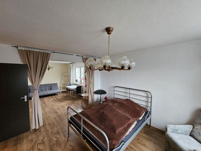 2 Familienhaus mit Appartement in guter Lage zur Ferienvermietung geeignet – Foto 13