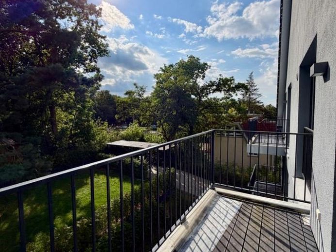 Balkonwohnung mit Aufzug in Spandau in Wassernähe, ca. 500m – Foto 1
