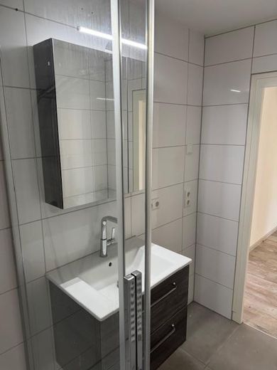 Ruhige 5 Zi-Whg. in Berg mit Balkon, renoviert – Foto 4