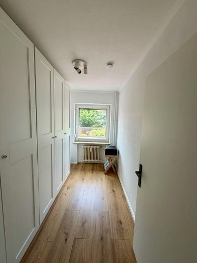 *Provisionsfrei* Renovierte 2,5-Zimmer Wohnung mit Balkon – Foto 7