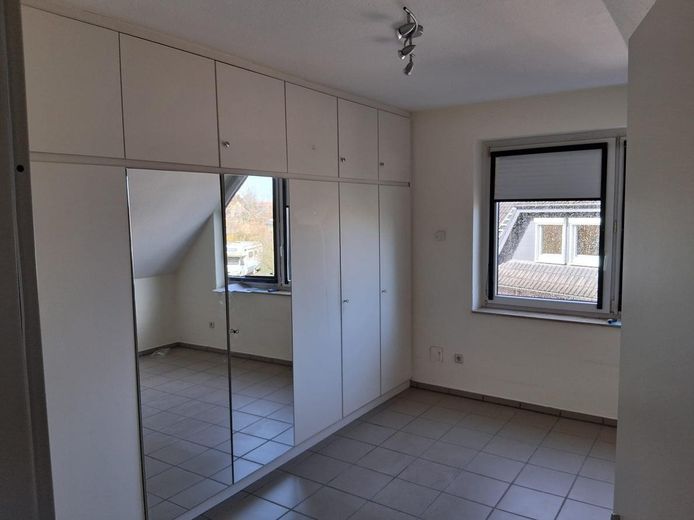 *PROVISIONSFREI* in Lüdinghausen- Einfamilienhaus, Mehrgenerationhaus, Kapitalanlage – OG SZ