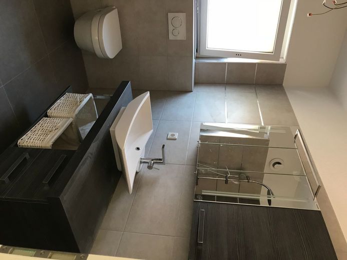 VIVERE CONSAPEVOLMENTE L'ENERGIA: A+ Ampia casa bifamiliare a Ludwigshafen NESSUNA PROVVIGIONE PER L'AGENTE IMMOBILIARE! – IMG_2165
