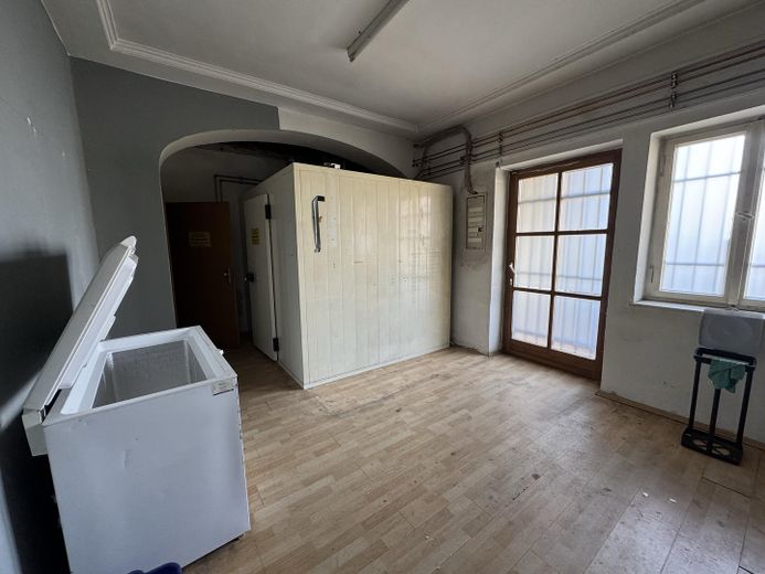 Küche mir Kühlraum