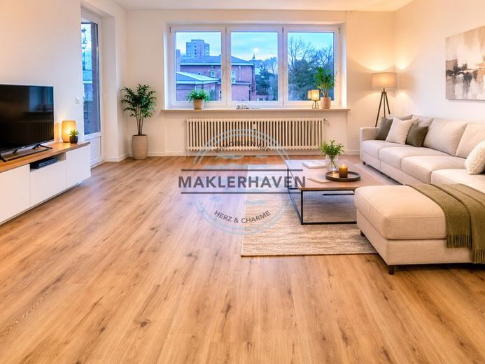 Kernsanierte 2-Zimmer-Wohnung mit Balkon, Fahrstuhl und Stellplatz in zentraler Lage – फोटो 1