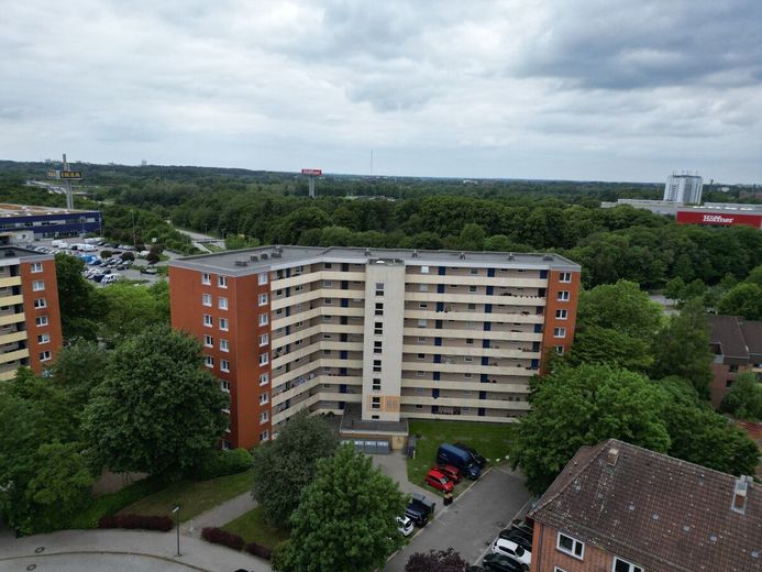*Schicke und sanierte ETW zur Selbstnutzung in der schönen Landeshauptstadt Kiel !!!* – Luftbild