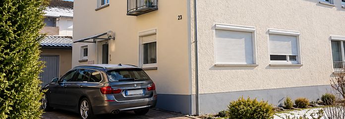 Charmante twee-onder-een-kapwoning met tuin, terras en volop ruimte om zich prettig te voelen – Hausansicht