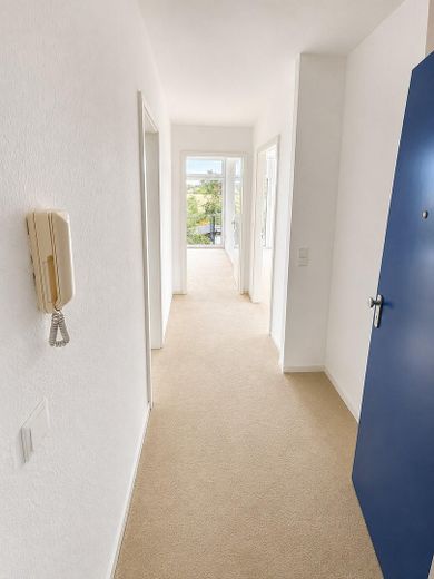 Tranquilo dúplex de 5 habitaciones en 3 niveles | 130 m² | Amplias vistas a zonas verdes | Plaza de aparcamiento | Sin comisión – Foto 7