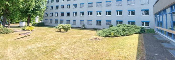 Office spaces of various sizes starting from 12 m² for rent.