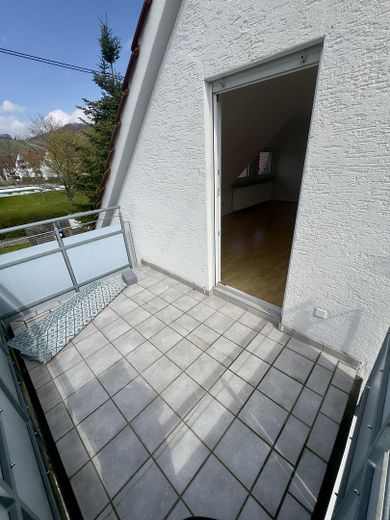 Helle 4-Zimmer-Wohnung mit Balkon & Garage in Korb – ideal für Paare – Foto 8