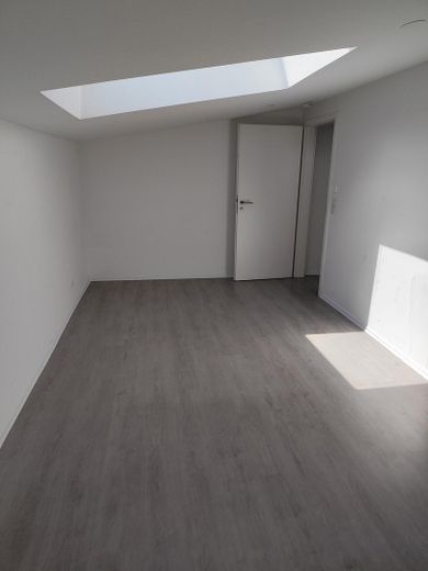 3-Zimmer Etagenwohnung mit Balkon in Tornesch zum Verkauf – Schlafzimmer1 rechts
