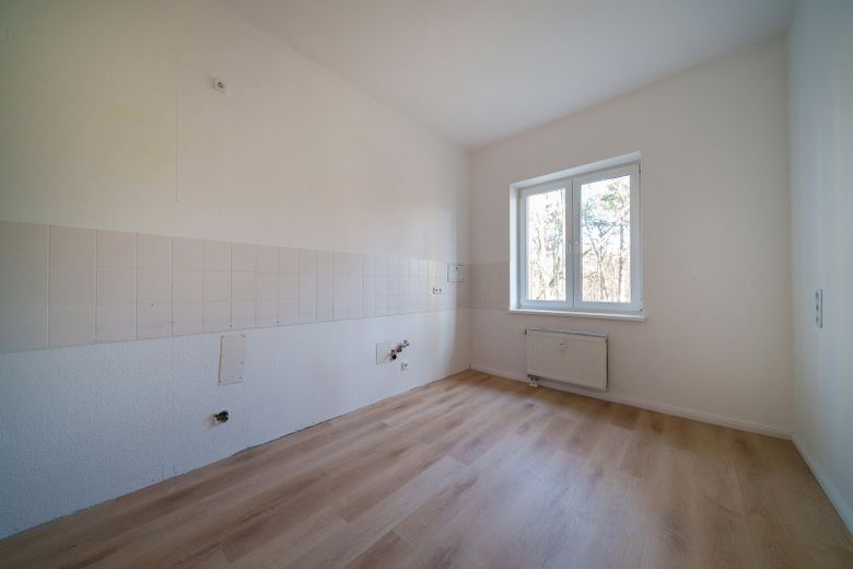 Lichtrijk 3-kamerappartement, ca. 96 m², met groot zonnig balkon in het groen – Küche