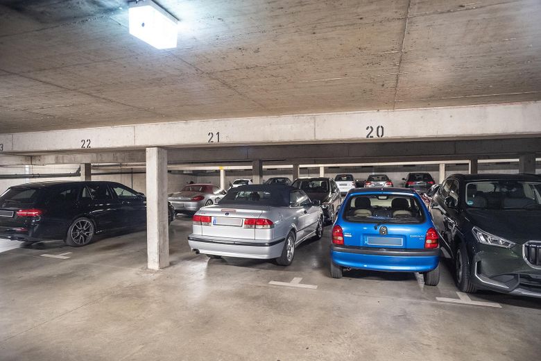 Tiefgaragenstellplätze