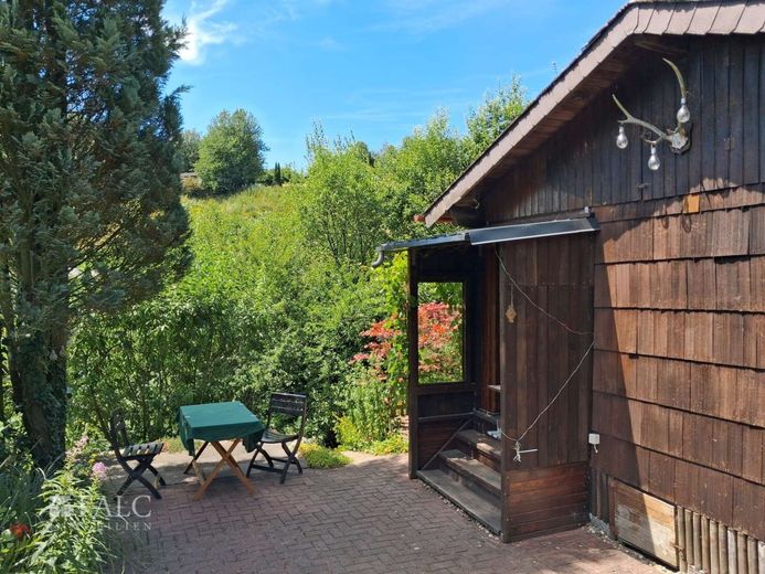 Dein zukünftiger Rückzugsort – Terrasse