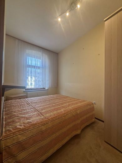 leerstehende möblierte 2-Zimmer-Wohnung mit Balkon im Stadtzentrum von Gera - ca. 47m² zur Kapitalanlage oder Eigennutzung – 260514_ETW_2.OG_rechts_LJS20_G_Bilder_013_Schlafzimmer