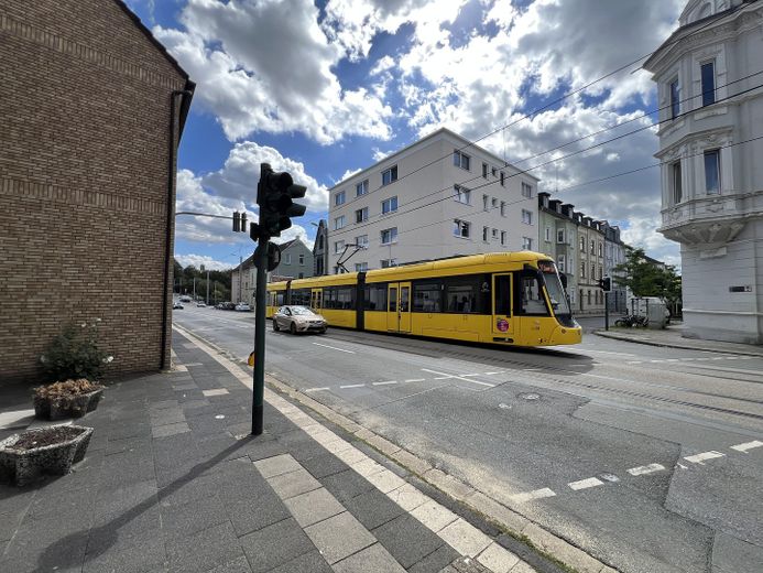 Frisch renovierte Eigentumswohnung mit Top-Mieter (Provisionsfrei) – Foto 1
