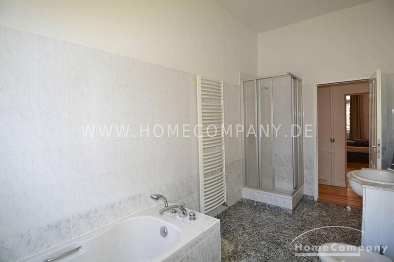 Helle und vollmöblierte 2-Zimmer-Wohnung in Prenzlauerberg – b178773a3eaf20ba42e9b521df4365597ccce705.jpg
