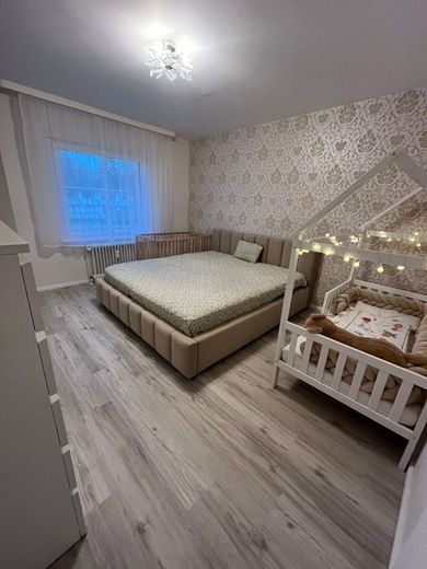 *Attraktive und komplett sanierte ETW als Investition und Altersvorsorge in H-U !!!* – Schlafzimmer
