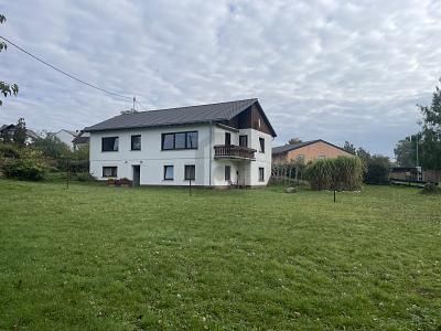 LANDRESIDENZ MIT WEITBLICK UND VIELFALT – 1759400714_63c85d.jpg