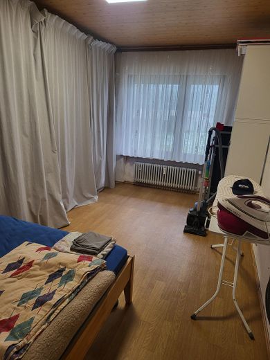 Gepflegtes 3-Familienhaus in Freiberg am Neckar – EG Schlafzimmer 2