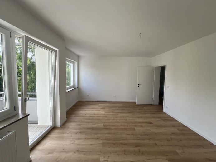 Appartamento trilocale completamente ristrutturato con balcone - Senza commissioni – Foto 10