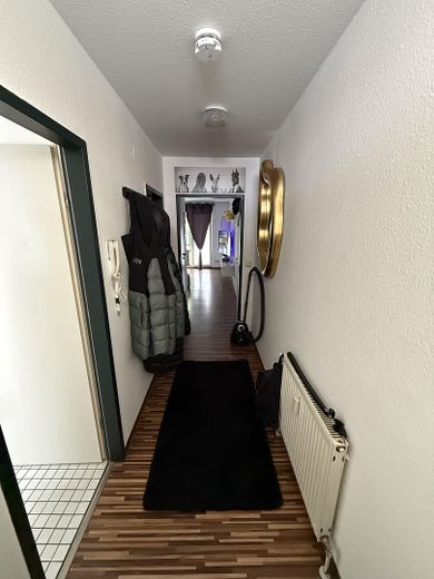 Investoren & Kapitalanleger aufgepasst - Attraktive Wohnung mit Stellplatz in KASSEL – Flurbereich