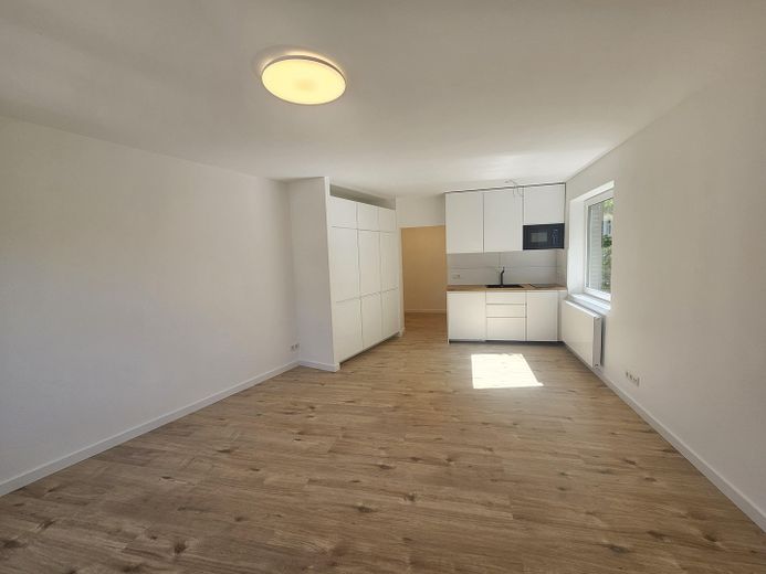 Erstbezug nach Sanierung-schönes Apartment auf der Lorettostrasse – Foto 3