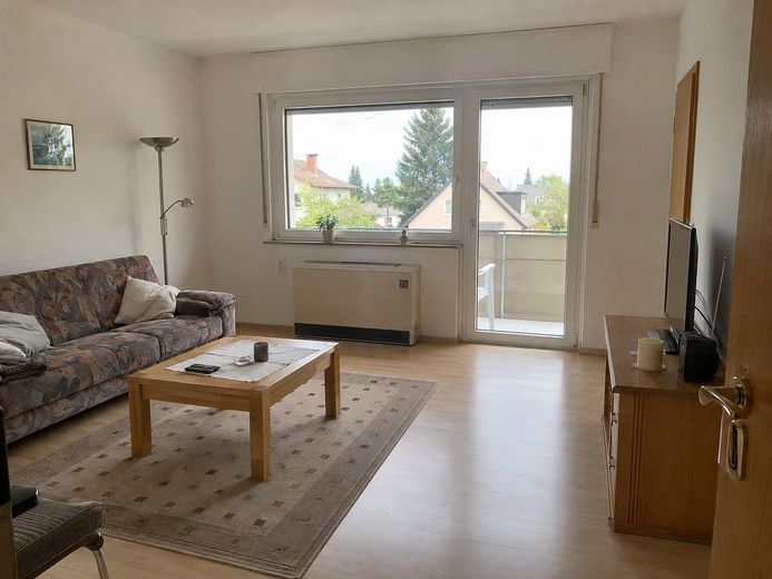 Kapitalanlage in Würzburg-Zellerau! 3 Zimmer mit Balkon – vermietet & provisionsfrei – Foto 2