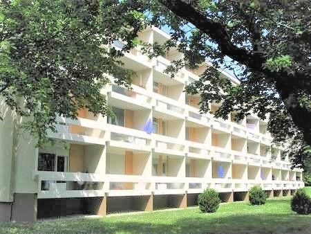 Möblierte, helle 1-Zimmer-Wohnung mit Südloggia in absolut ruhiger und dennoch zentraler Lage! – Foto 13