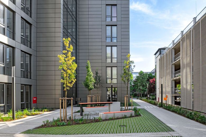 ATIK: Moderne, lichtdurchflutete Büroflächen im THE HUB Walldorf – Außenansicht