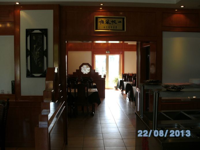 Residential and commercial building, detached restaurant in a secluded location for sale – Photo 10