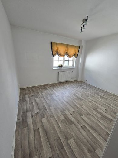 Großzügiges Einfamilienhaus mit viel Potenzial - provisionsfrei – Schlafzimmer (EG)