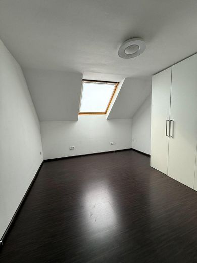 Maisonette in Traumlage mit Skyline-Blick & Dachterrasse – फोटो 3